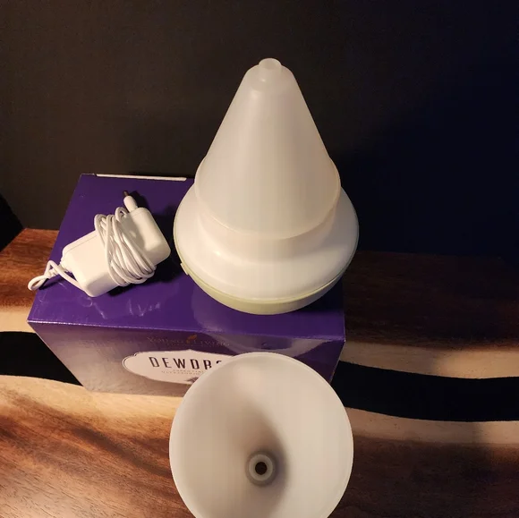 Young Living Dewdrop Diffuser - Picture 5 of 5